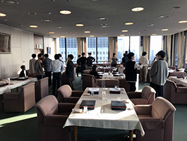 2年生・学年別交流会 東京海上日動ビルにて　写真17